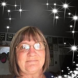 Meet your Posher, Brenda